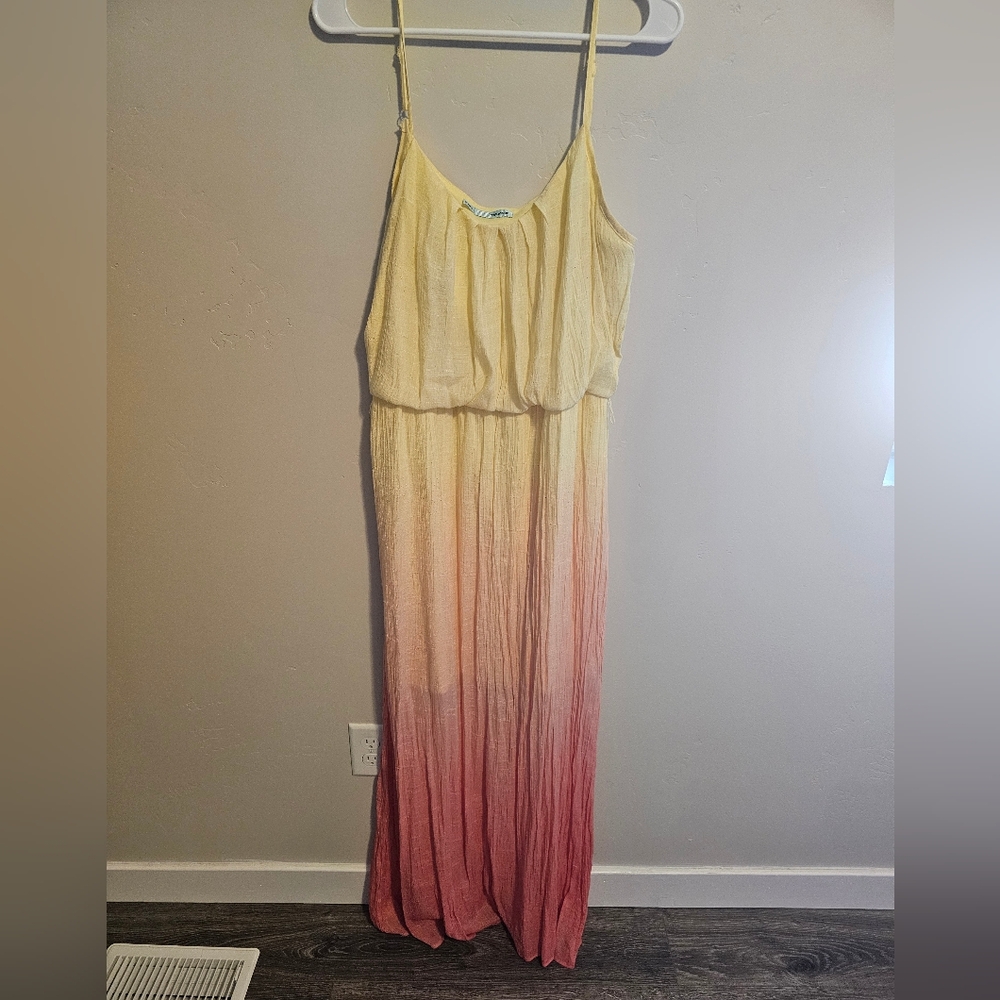 Maxi ombre colored dress.